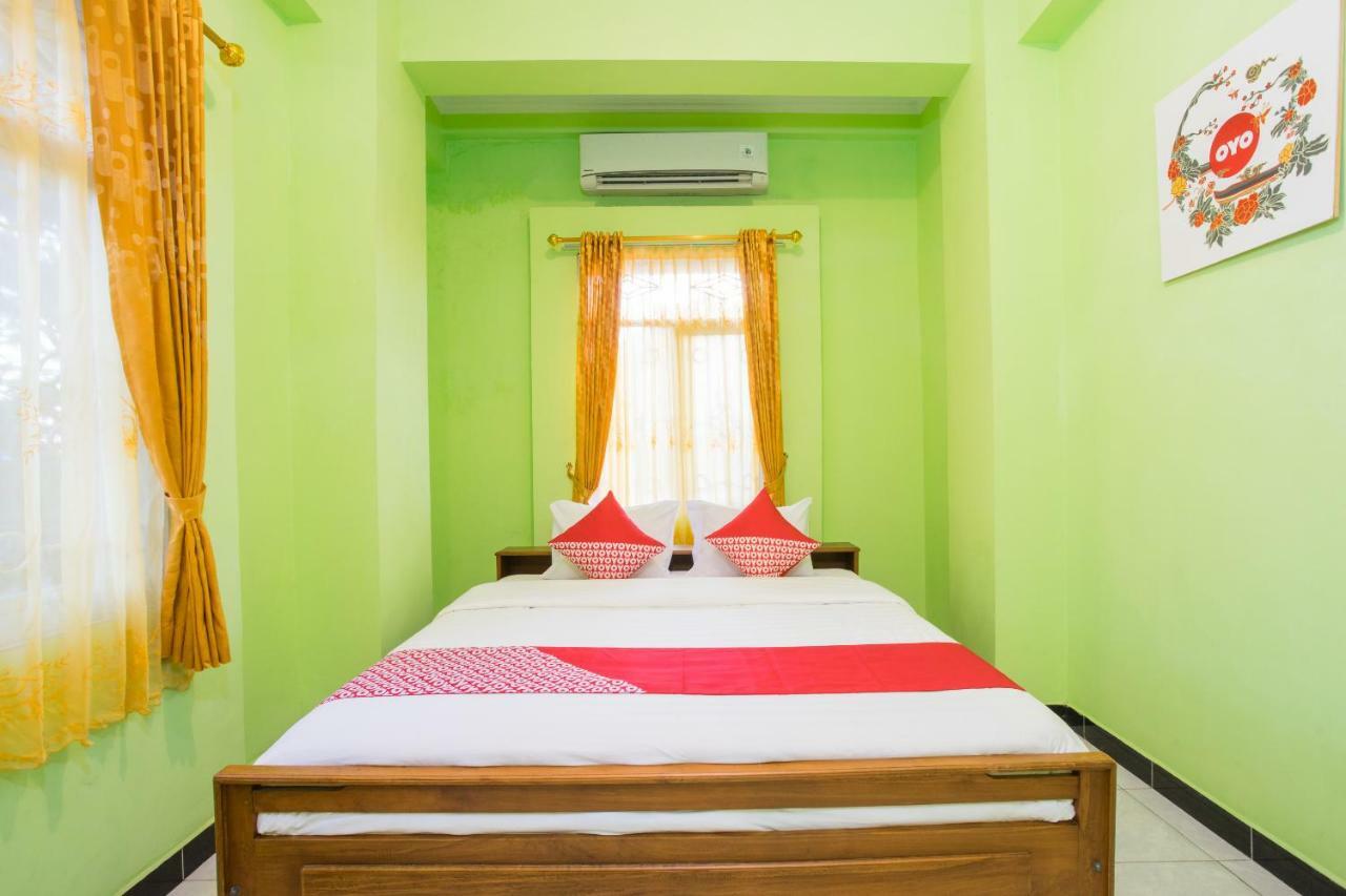 Oyo 1419 Rhona Guest House Syariah Jogjacarta Exterior foto