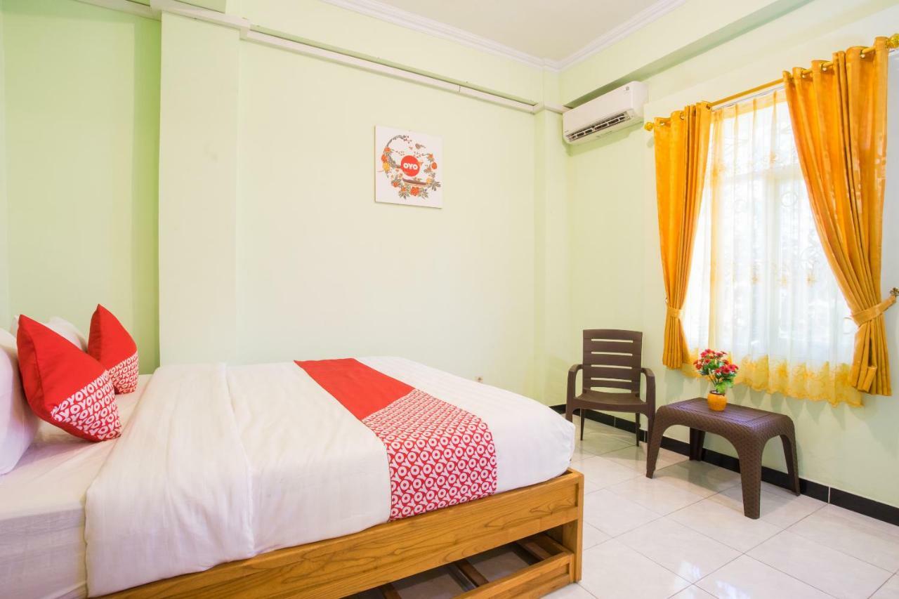 Oyo 1419 Rhona Guest House Syariah Jogjacarta Exterior foto