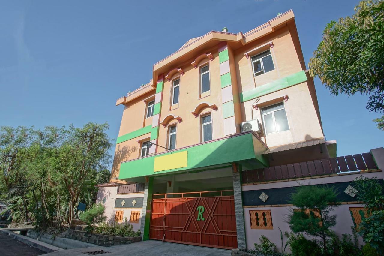 Oyo 1419 Rhona Guest House Syariah Jogjacarta Exterior foto